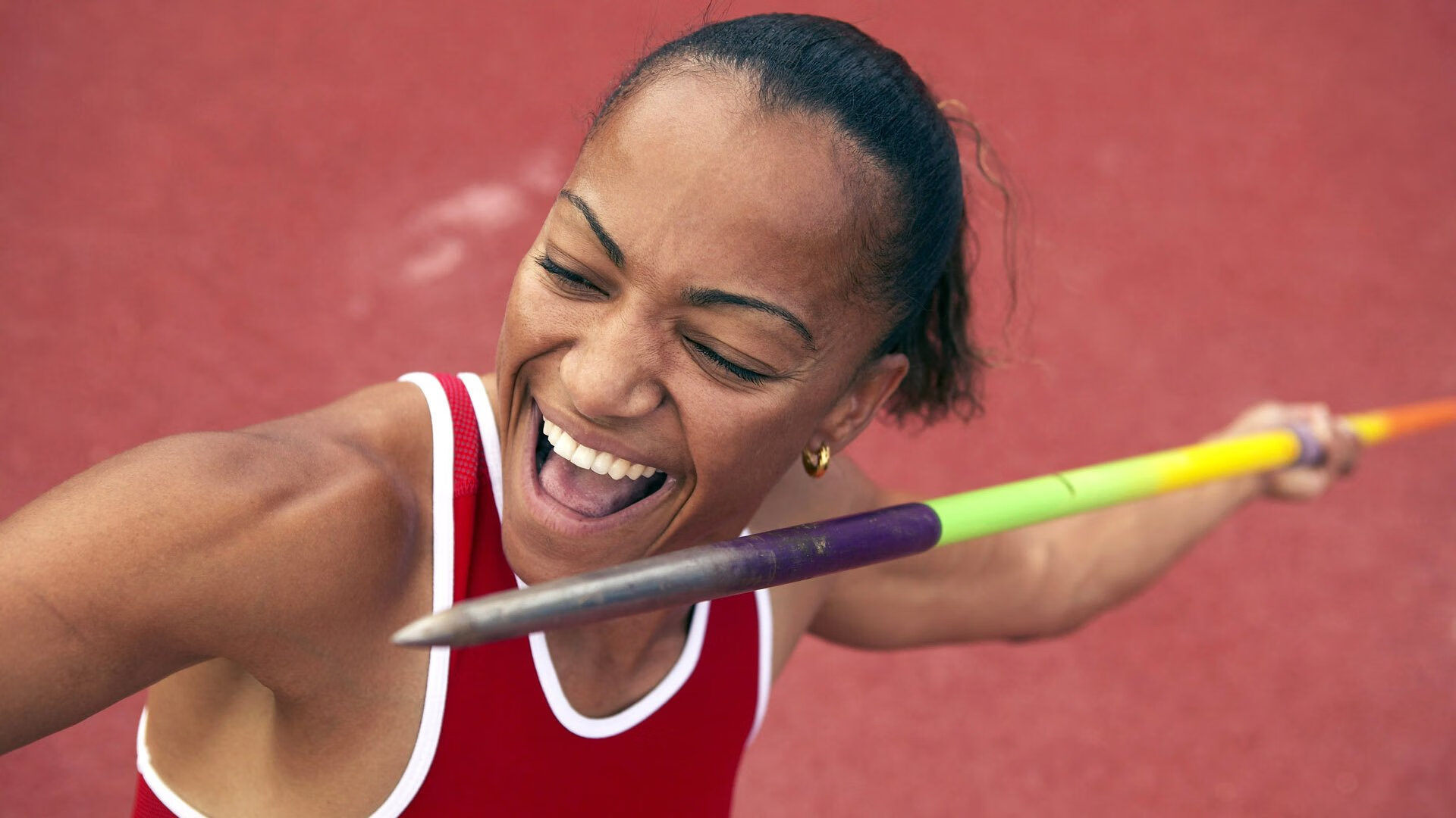 JiuyouAPP下载-凯恩·瑞安:全黑队的重要防守支柱,稳定后防线